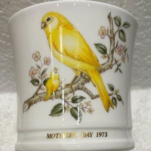 Noritake Bone China Mother’s Day 1973 Cup ,Japan